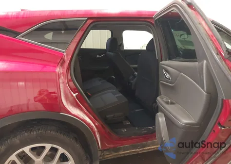 2023 Chevrolet Blazer Awd 2Lt z USA, uszkodzony, nr VIN 3GNKBHR44PS165051